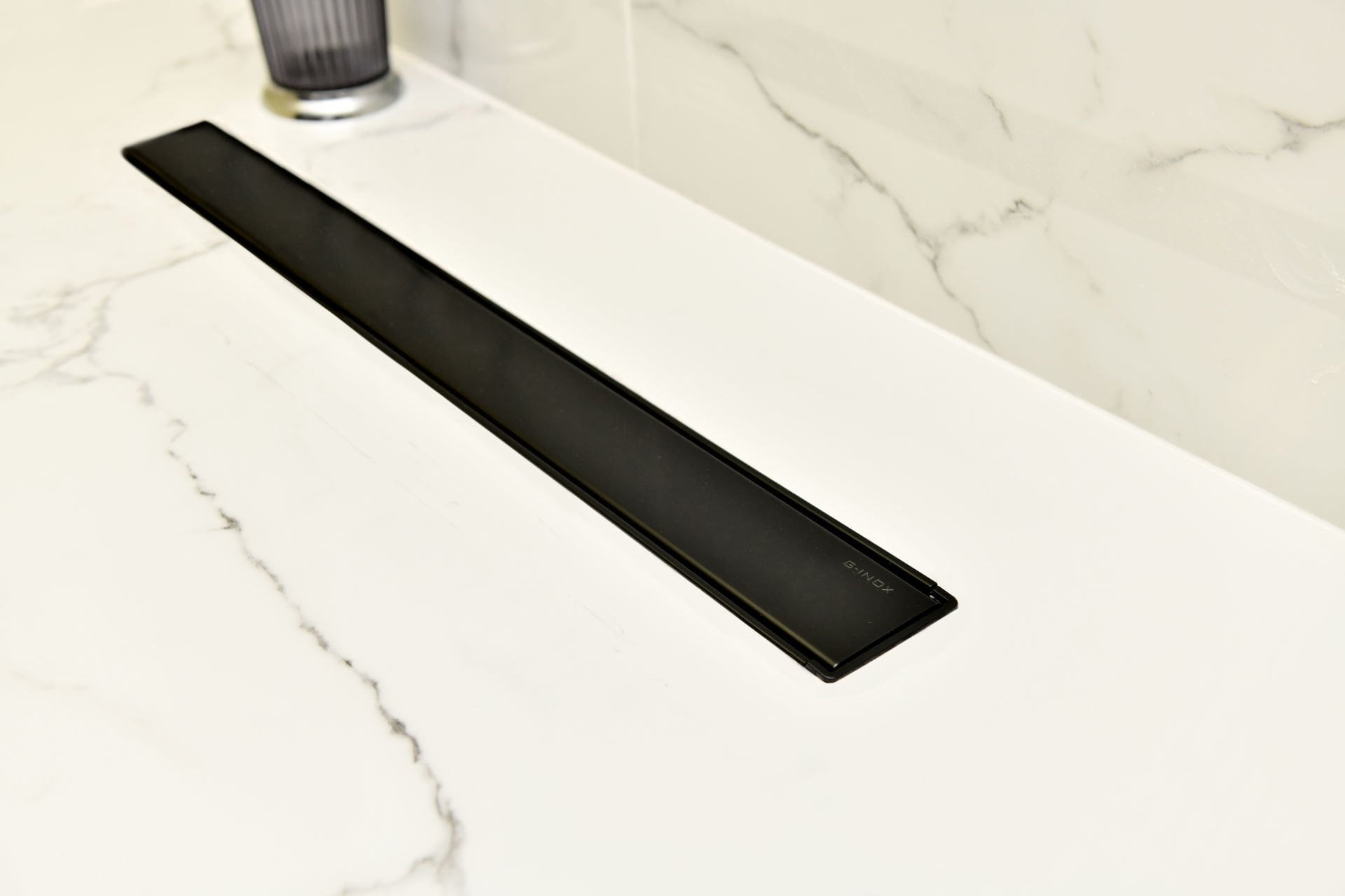 Klasik Seri 40 cm Soft Black Duş Kanalı